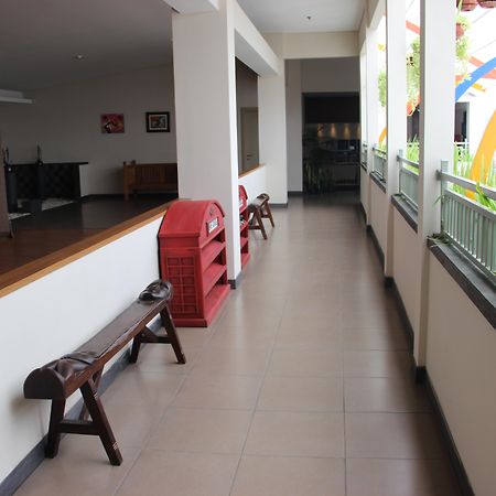 Mutiara Hotel And Convention Bandung Exterior photo